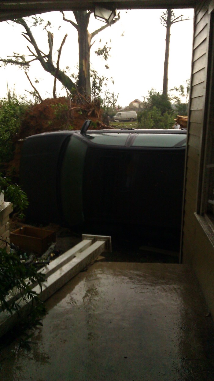 IMAG2535 april 27 passat Tanya Mikulas Tuscaloosa tornado 2011